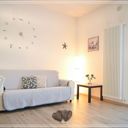 Casa Vivi Apartment Монополи Екстериор снимка